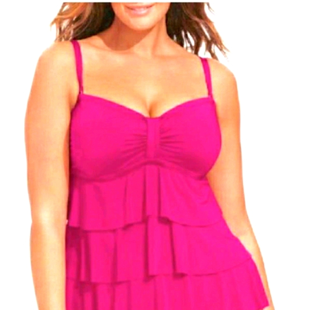 Kenneth Cole Reaction Tankini top